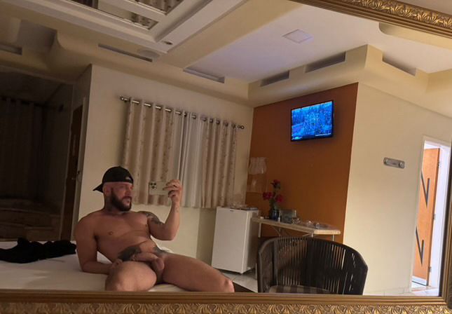 Jhonny Henrique 8