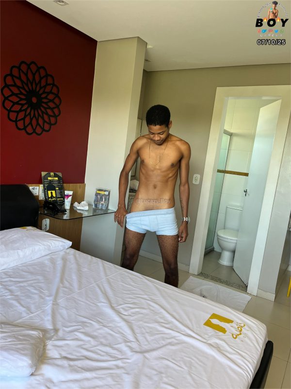Lucas Boy 22cm - Sem Local 9