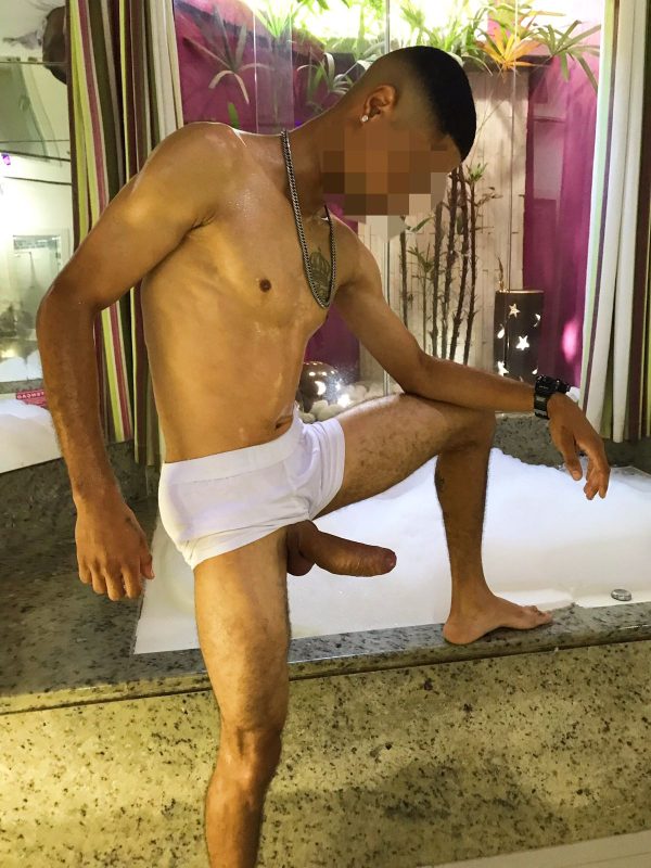 Alex Santos 11