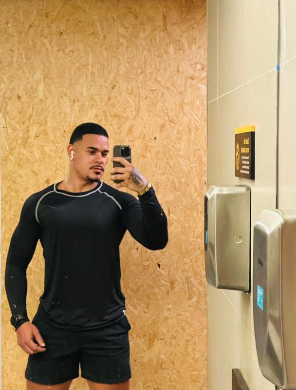 Pedro Evaristo 25