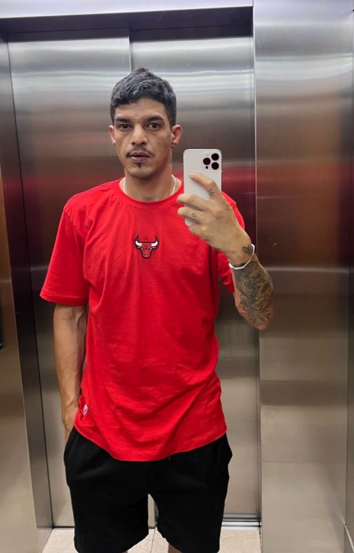 Alessandro Passos 37