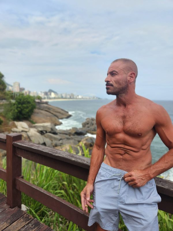 Adriano Freitas 24