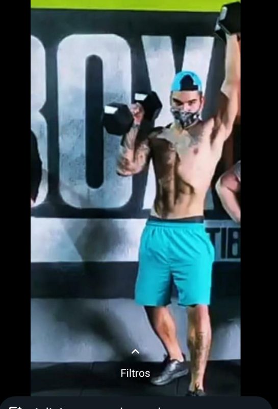 Leeo Novin Tatuado 7