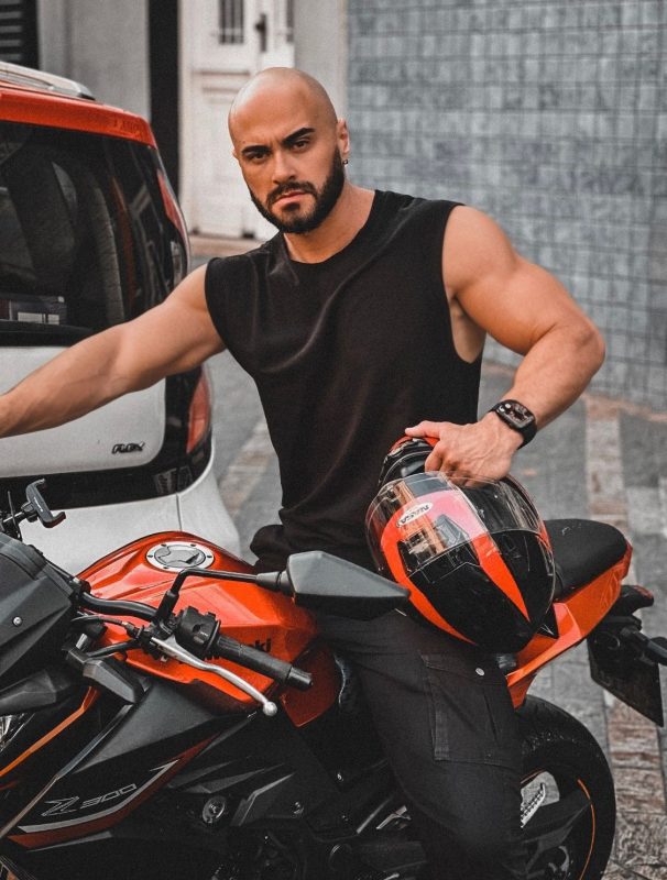 Léo Massagista 5