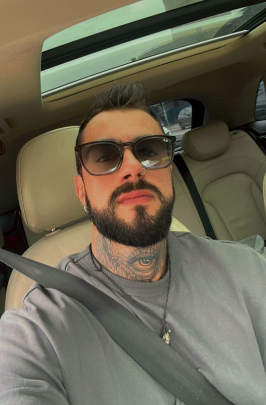 Alex Massoterapeuta 53