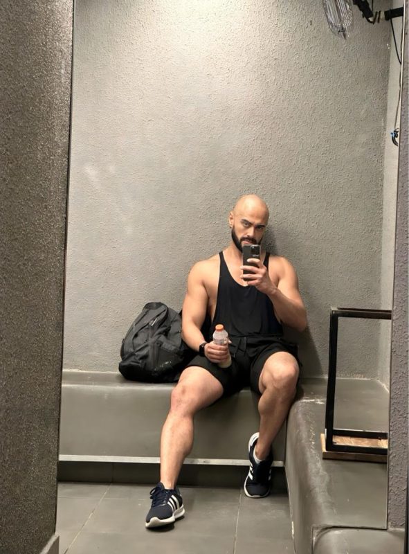 Léo Massagista 30