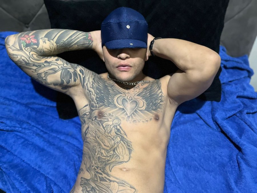 Leeo Novin Tatuado 8