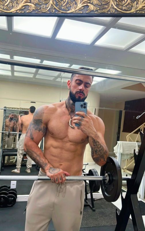 Alex Massoterapeuta 39