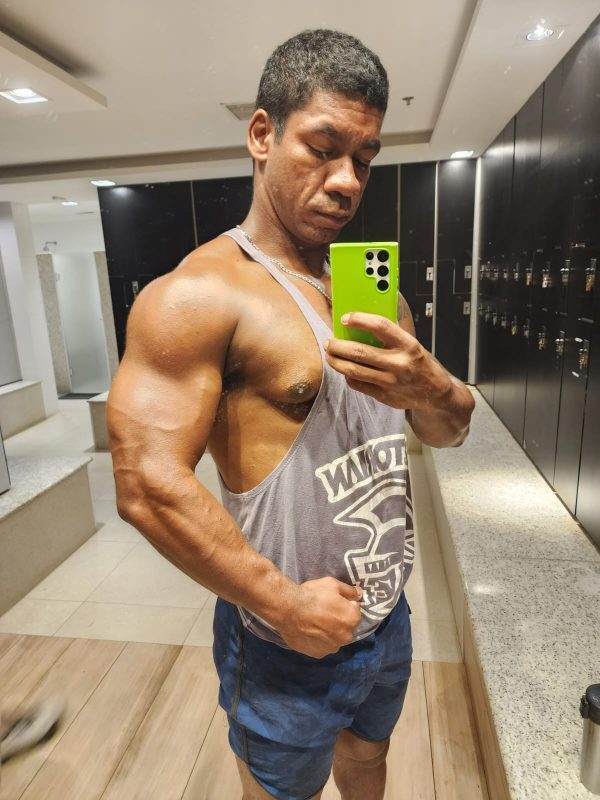 Gil Adrian 6