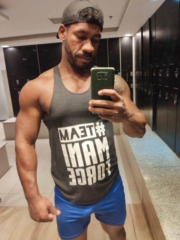 Gil Adrian 8