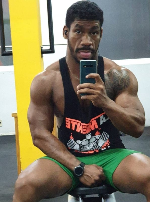 Gil Adrian 7