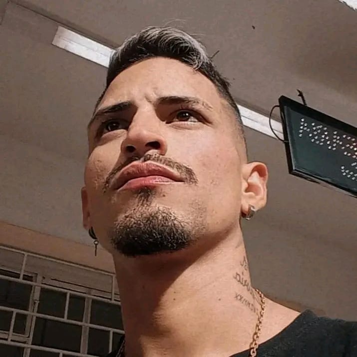 Carlos Guillén 22