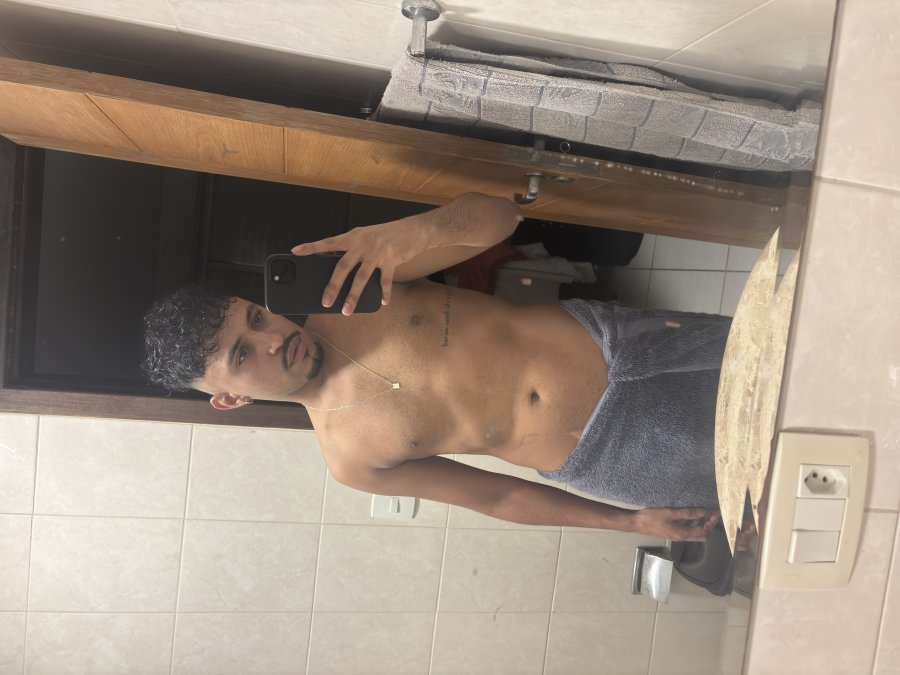 Matheus Olivares