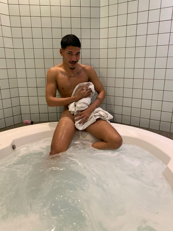Eduardo Carvalho 9