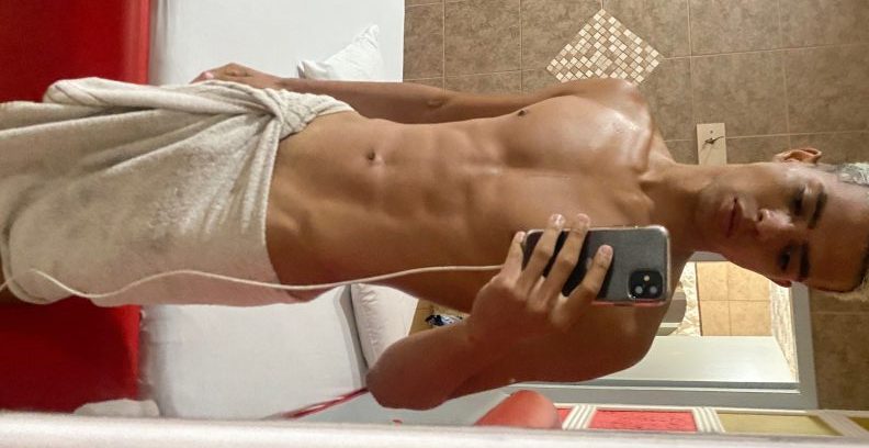 Novin Dot Safado