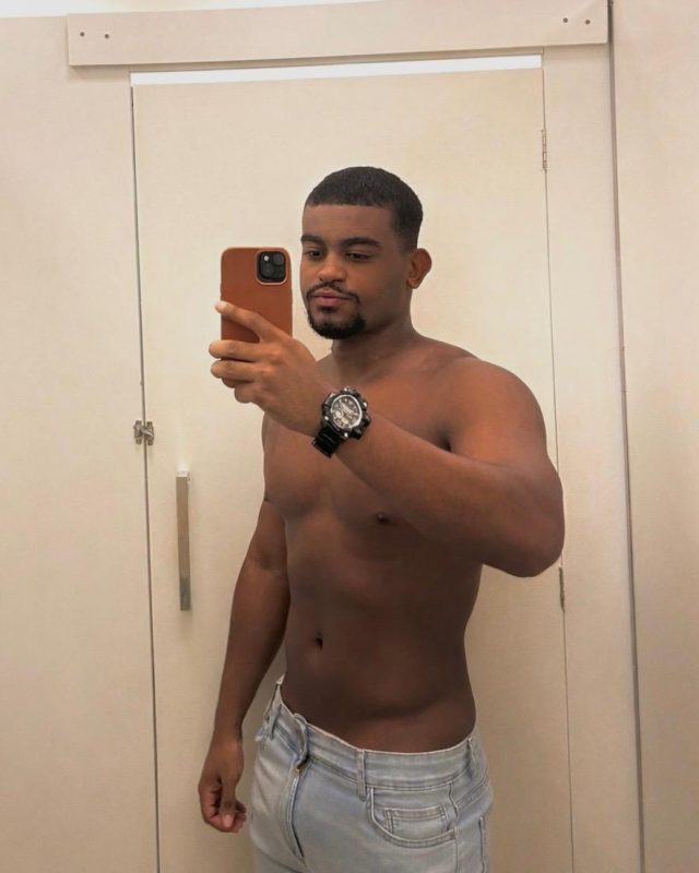 Novinho Sacudo 17