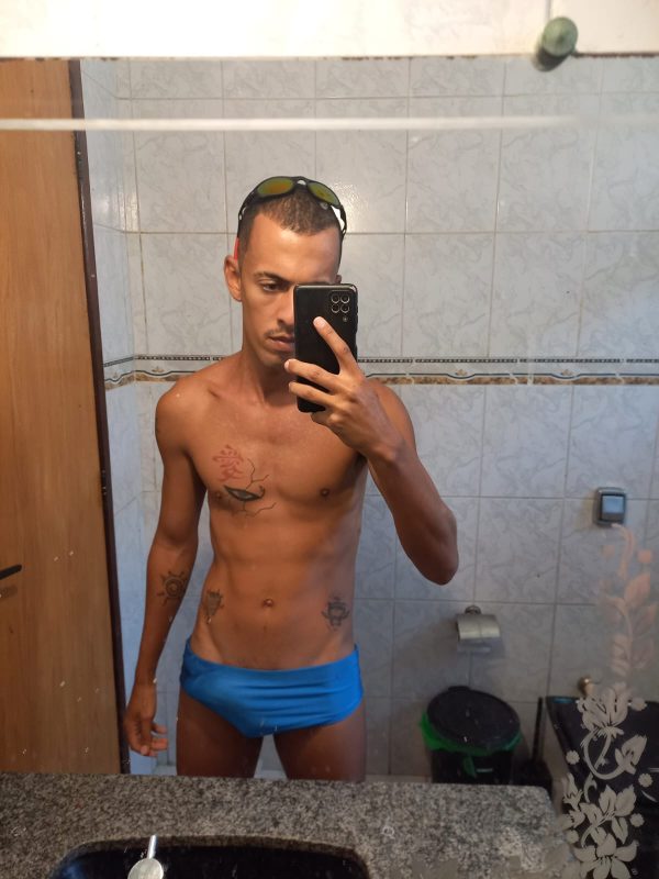 Esley Santtos 4