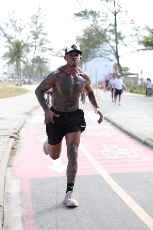 Edu Santos 6