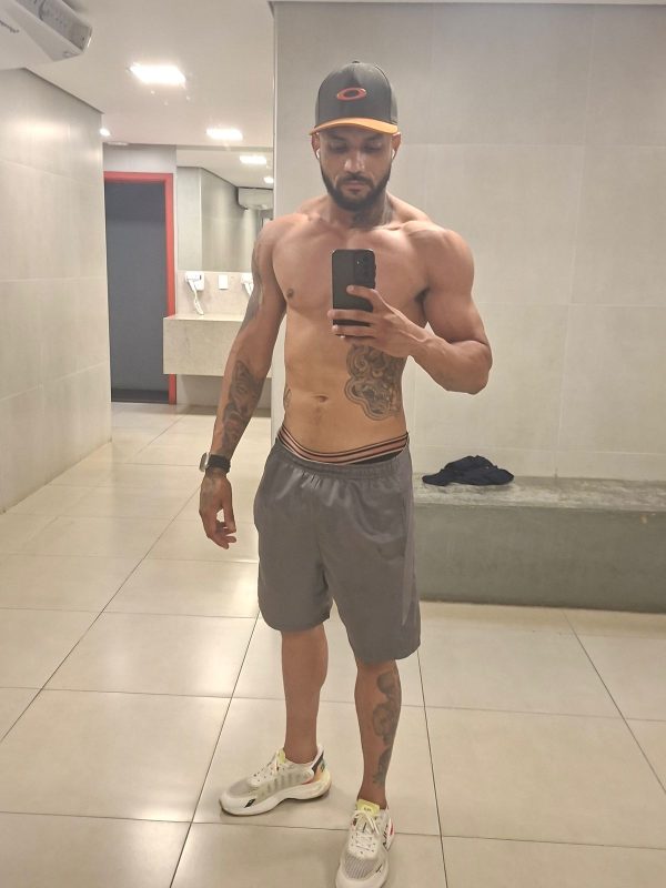 Felipe Dias 48