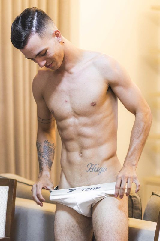 Hugo Oliiver 8