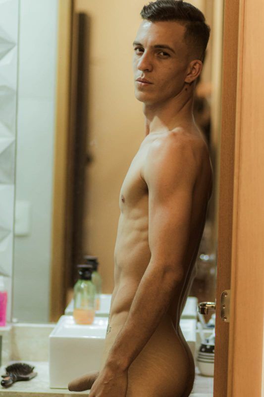 Hugo Oliiver 19
