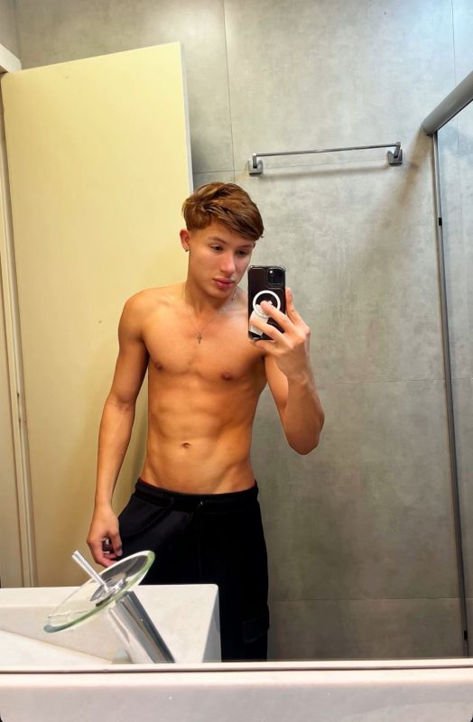 Felipe Ferraz 30