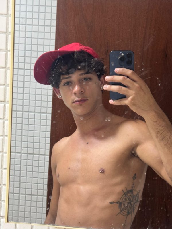 Rafael Albuquerque 6