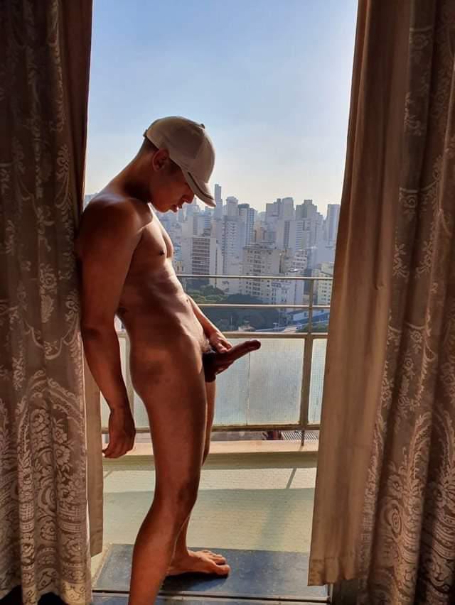 Henrique Oliveira