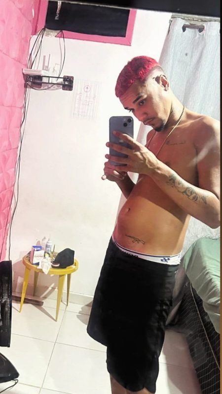 Novinho Dotado 23cm 11