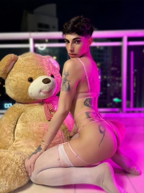 Prado Femboy 8