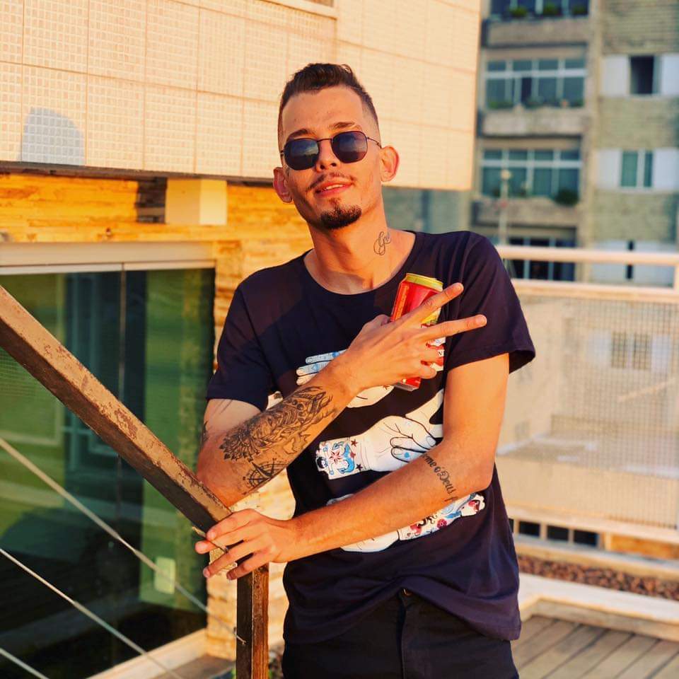 Diego Oliveira 8