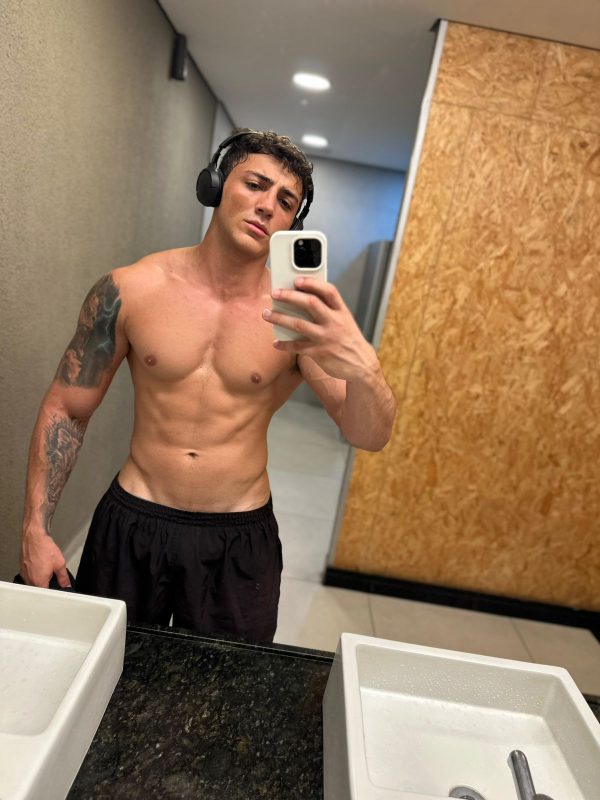 Novinho Gostoso 22