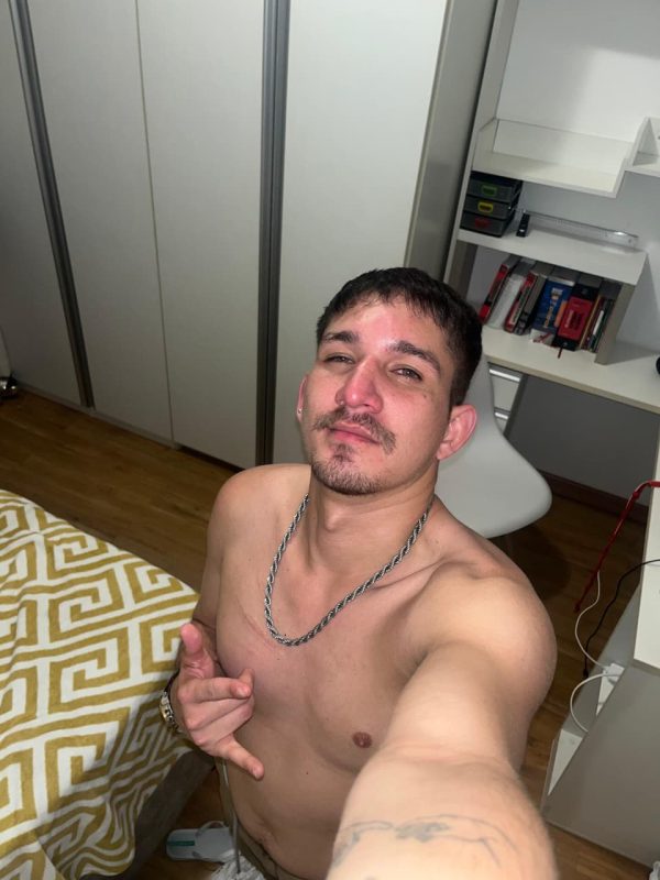 Loiro Venezuelano 19