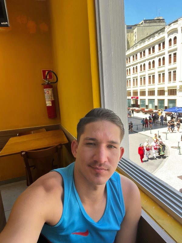 Loiro Venezuelano 30