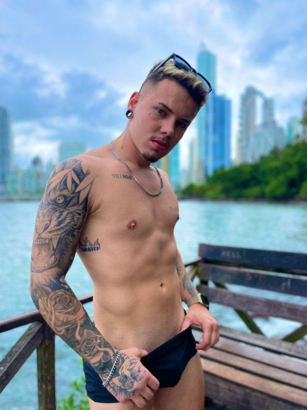 Henrique de Paula 52