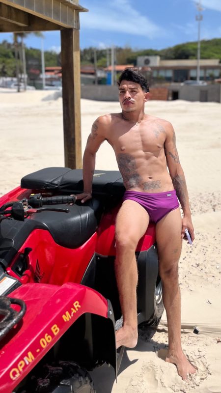 Lourenzo Surfista 1