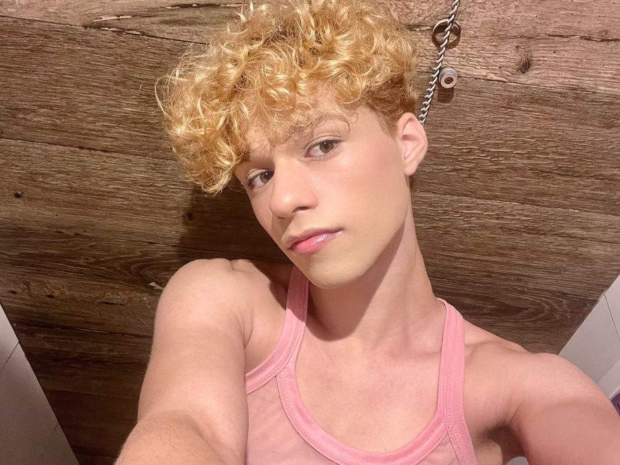Femboy Novinho 46