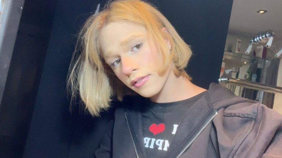 Femboy Novinho 2