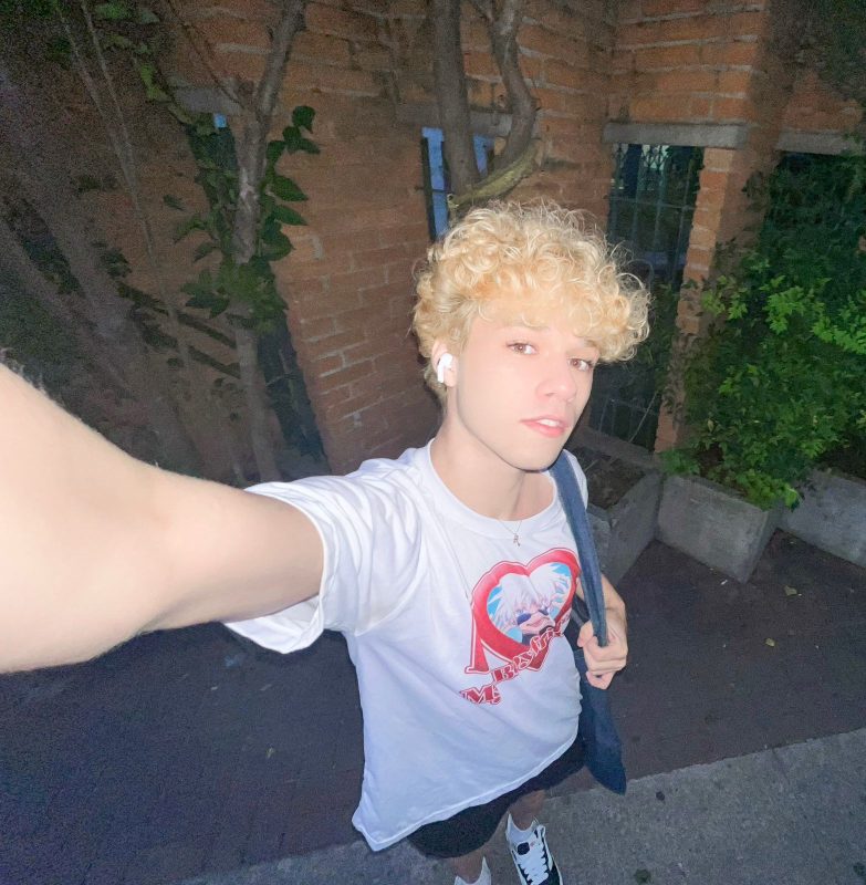 Femboy Novinho 49