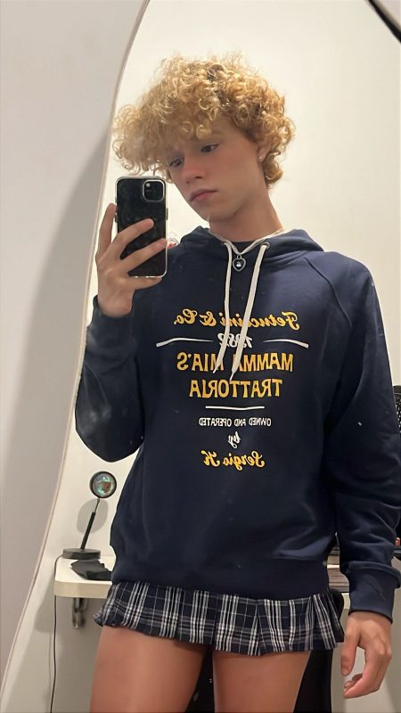 Femboy Novinho 10