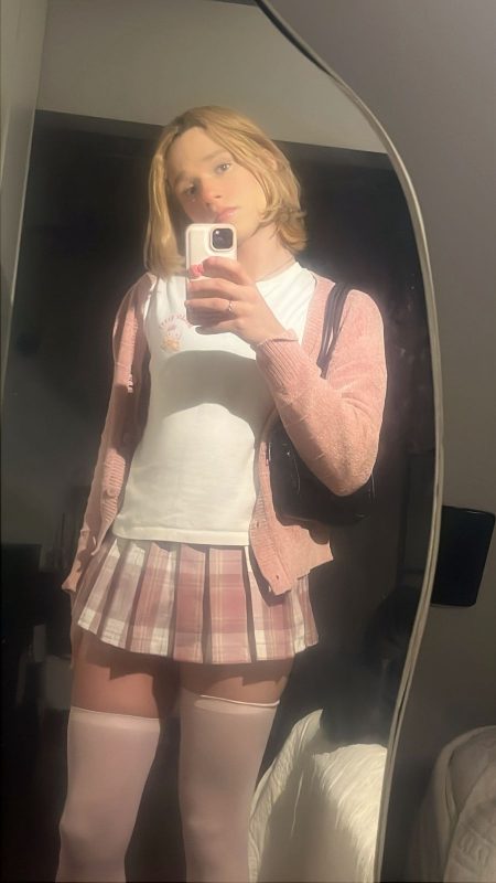 Femboy Novinho 16
