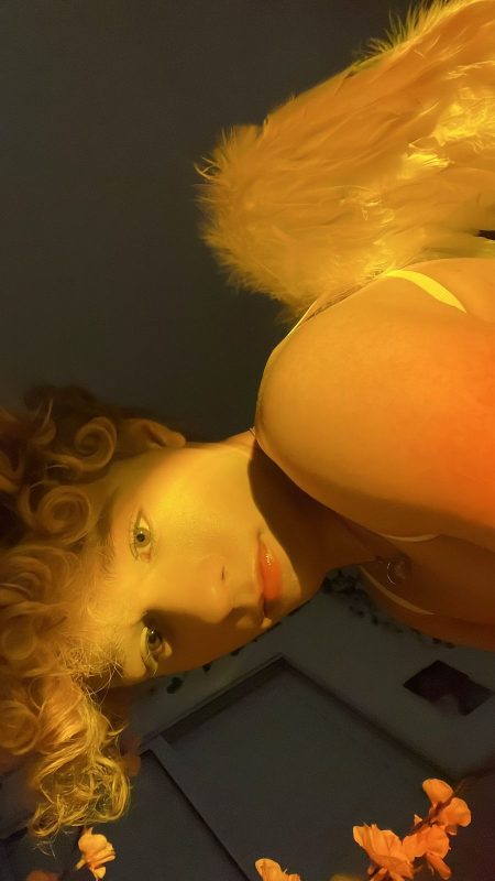 Femboy Novinho 22