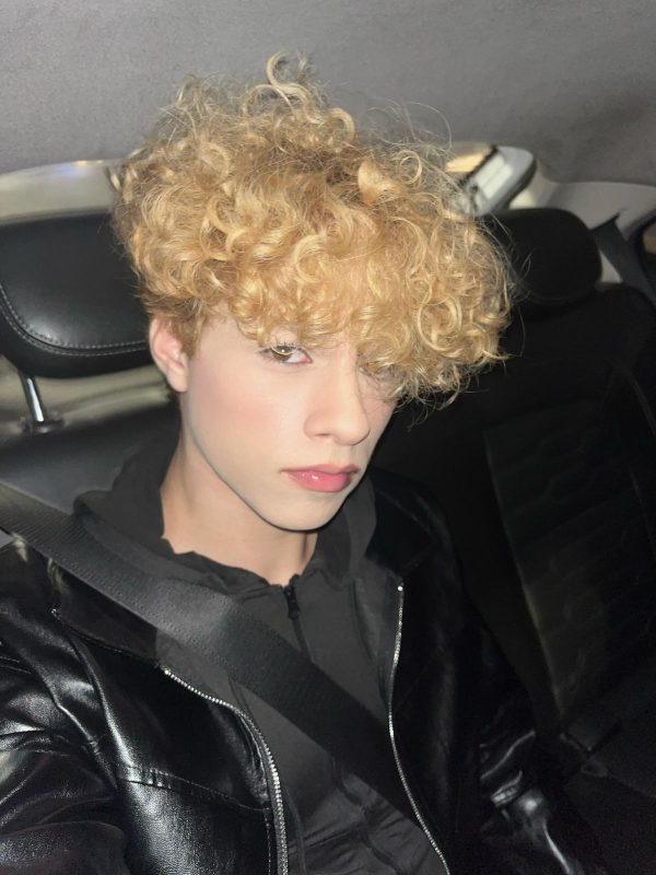 Femboy Novinho 36