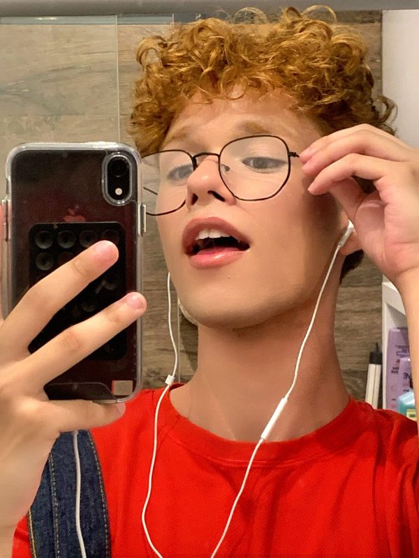 Femboy Novinho 83