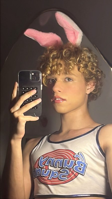 Femboy Novinho 15