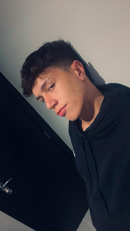 Lorenzo Padilha 25