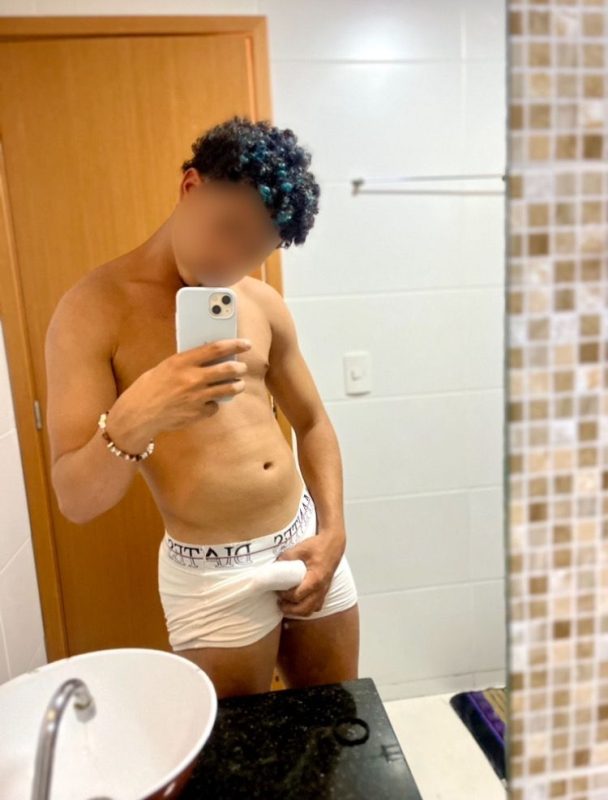 Giovani Castelli 17