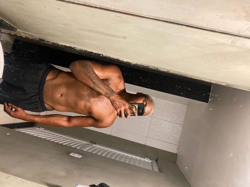 Pretinho Quente 11