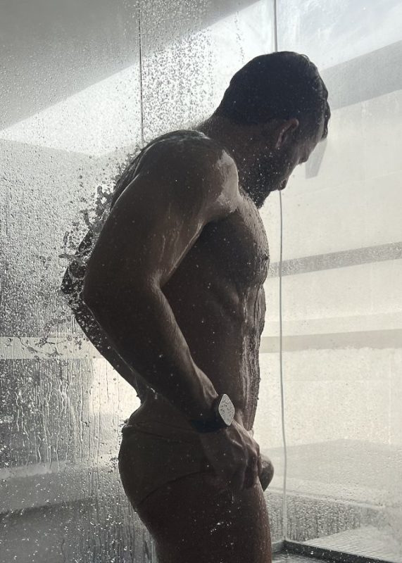 Romeo Khael 19