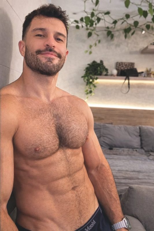 Romeo Khael 16